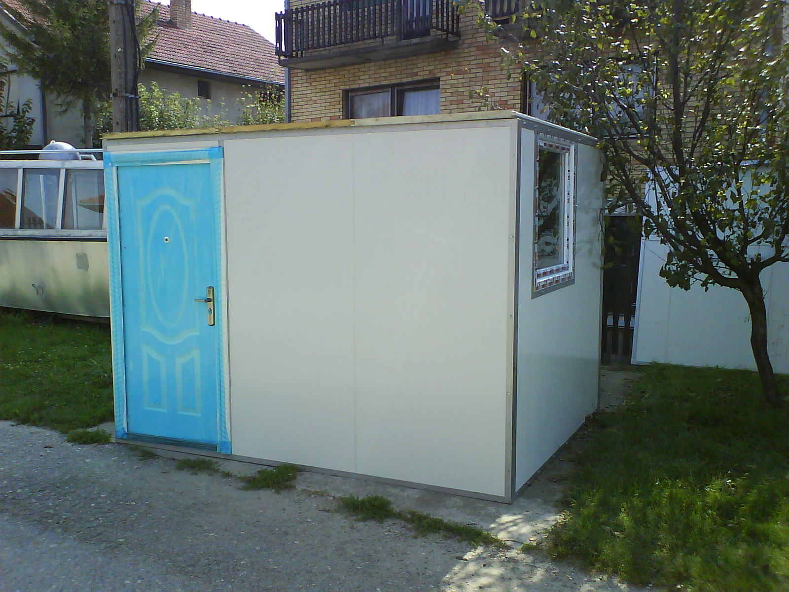 Kontejneri
